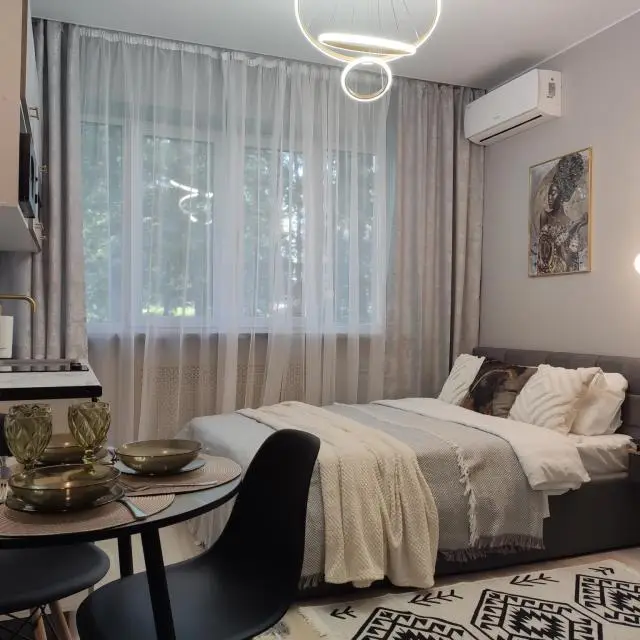 Real photos of Red House Apartments on Svobody Street