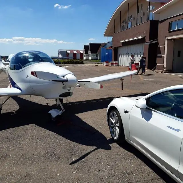 Real photos of Alpina Aero Club-Avia