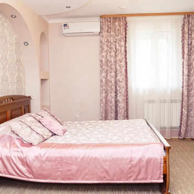 Real photos of Hotel complex 7 and I