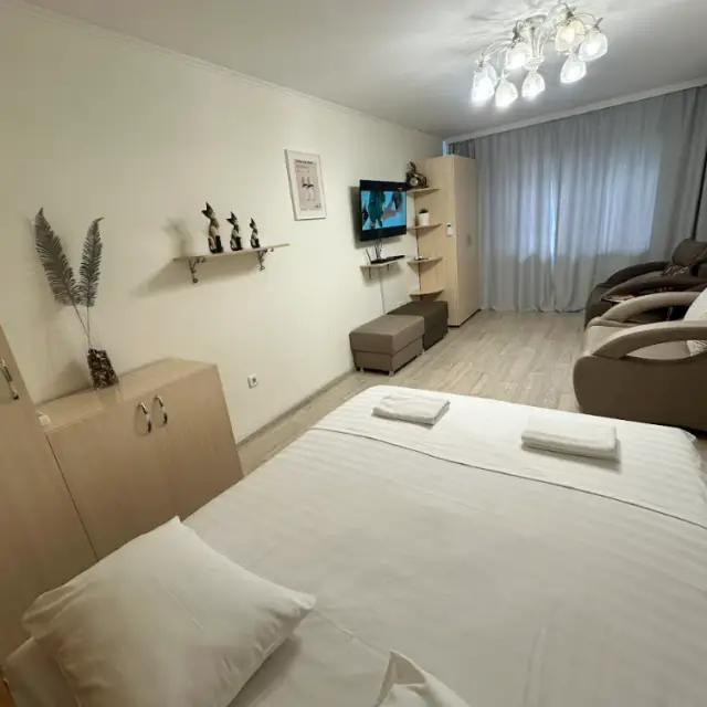Real photos of 60 Pionersky ave. / studio room of 40 sq.m. / up to 4 people