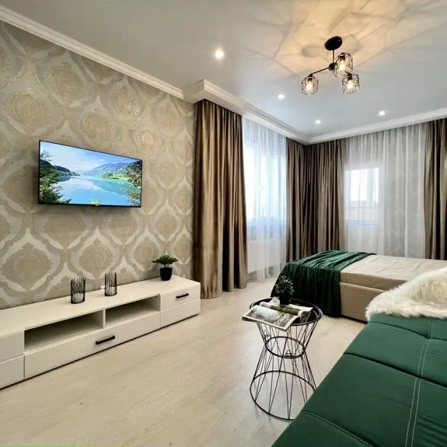 Real photos of Apartment from the Home Hotel company at 61 Salmyshskaya Street
