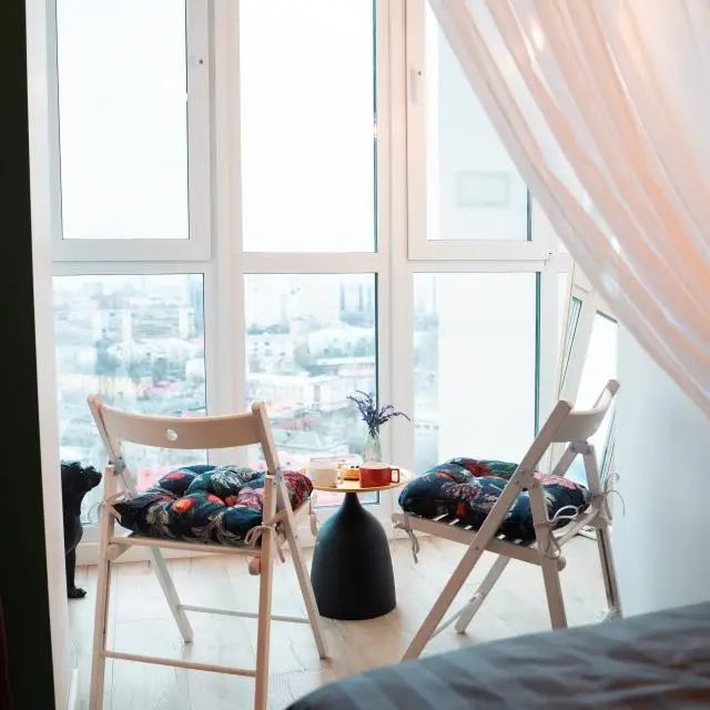 Real photos of Designer renovated apartment on Karl Marx street 4B