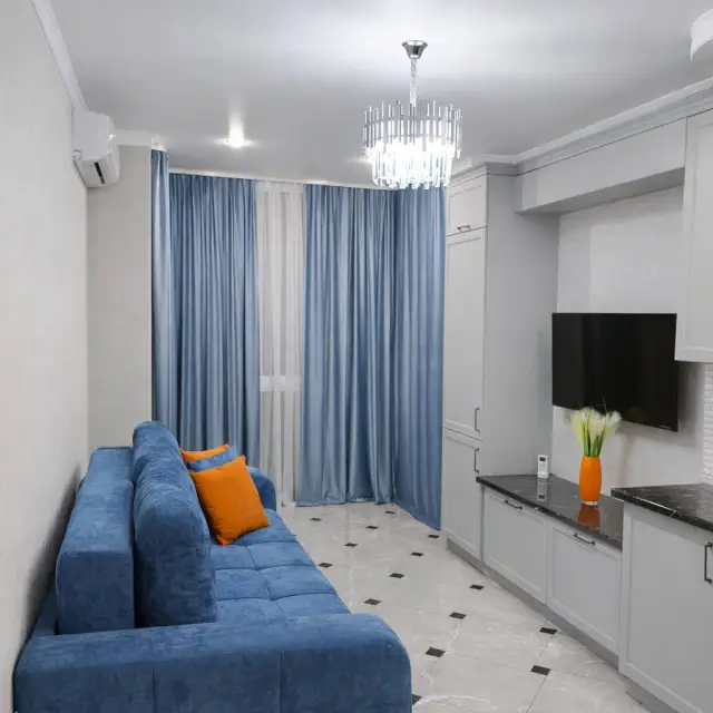 Real photos of 5-star apartment on 1A Shamil Dzhikaev Street