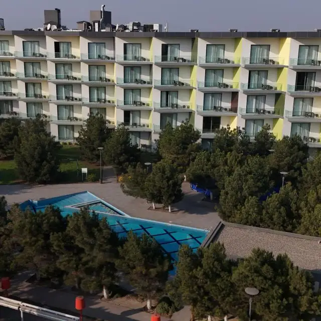 Реальные фото HomeBridge Hotel Apartments (Хоумбридж Апартментс)