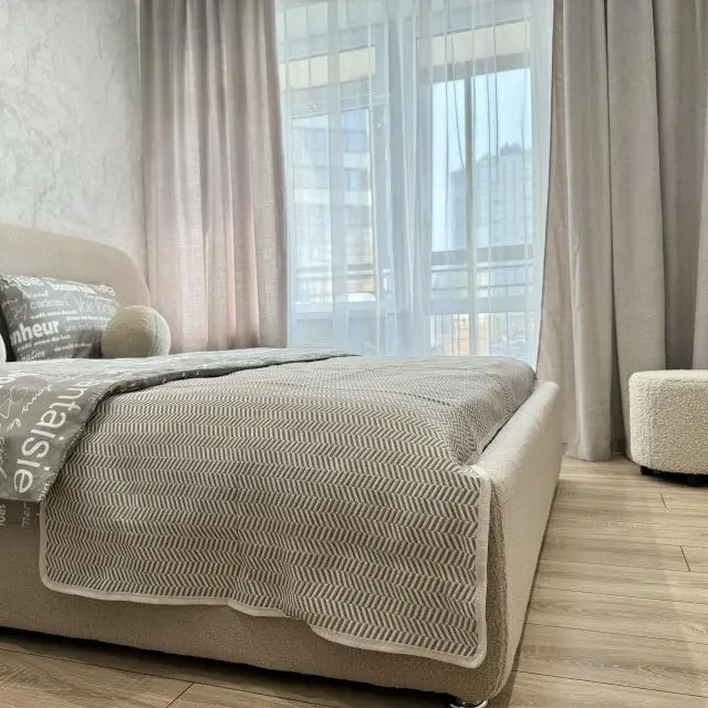 Real photos of Rental Family Rooms on Independence Street