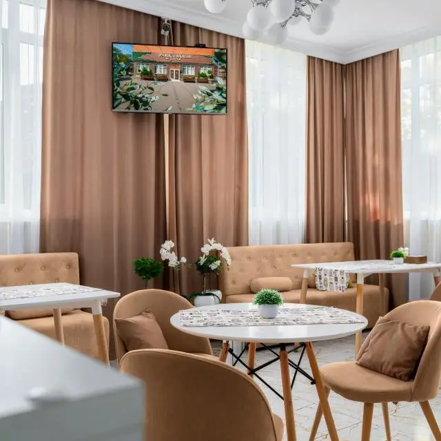 Real photos of Park & House 