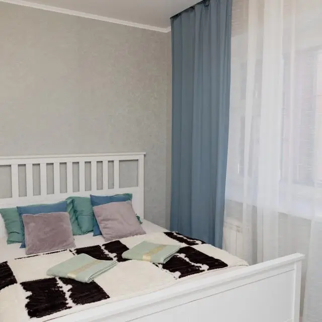 Real photos of Domino Apartments on Doronina Street