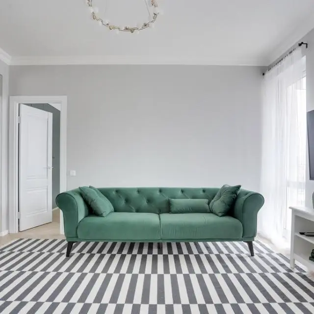 Real photos of Roomer (Rumer) on Collector street 8
