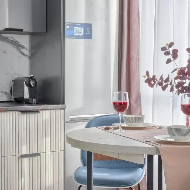 Real photos of MyHome YourHome on Varfolomeevskaya Street