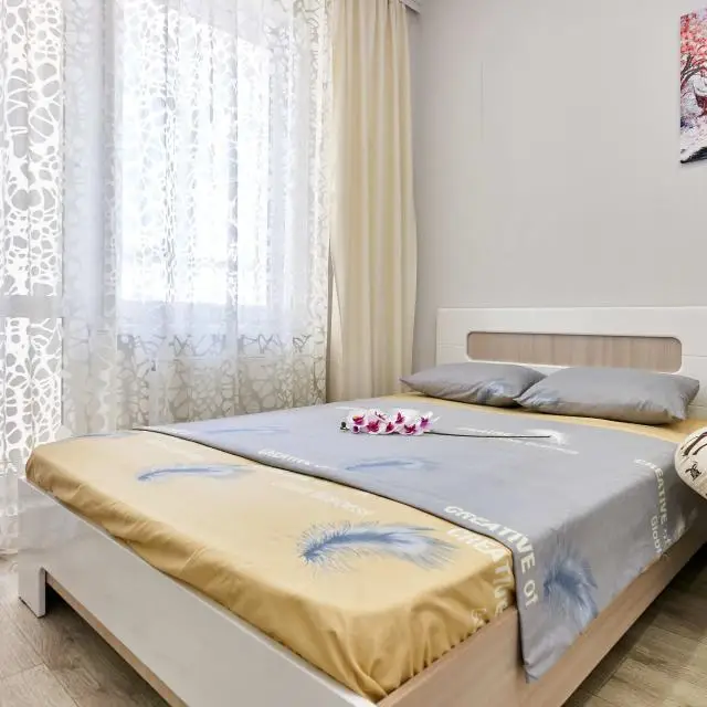 Реальные фото ПармаАпарт на улице Александра Турчевича, 8