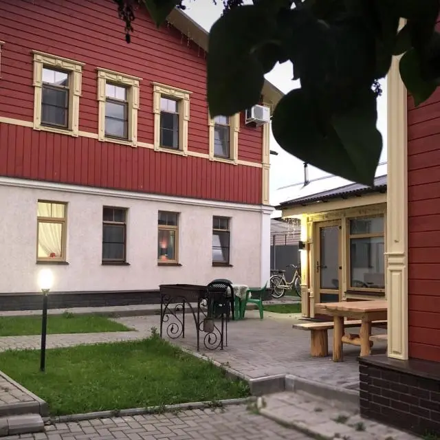 Real photos of Tsaredvorye