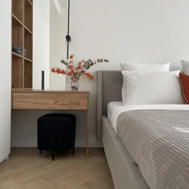 Real photos of Persimmon Apartments on Gagarin 