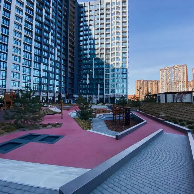 Real photos of Green FOX on Bekhtereva street 2B