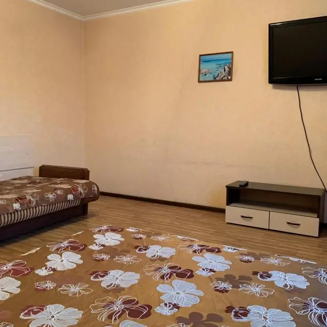 Real photos of Apartment on 78th Volunteer Brigade street 11