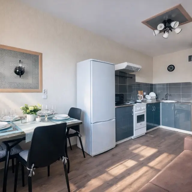 Real photos of Vegas apartments (Vegas apartments) on Levoberezhnaya street 3