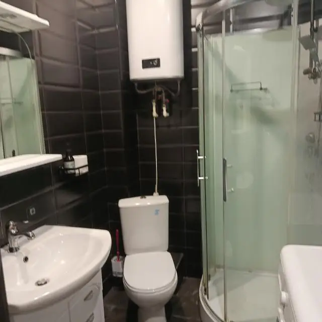 Real photos of luxury studio near the train station for 4 people