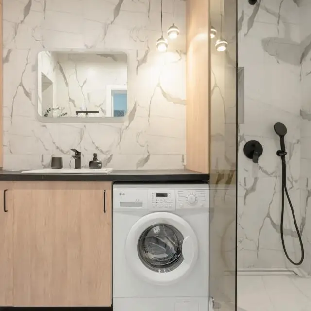 Реальные фото MyHome YourHome (МайХоум ЙоХоум) на улице Беринга