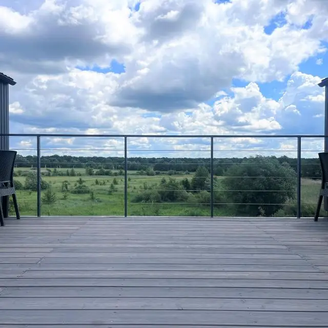 Real photos of Uyutnyi dom na beregu reki Voronezh s vidom na Biosfernyi zapovednik