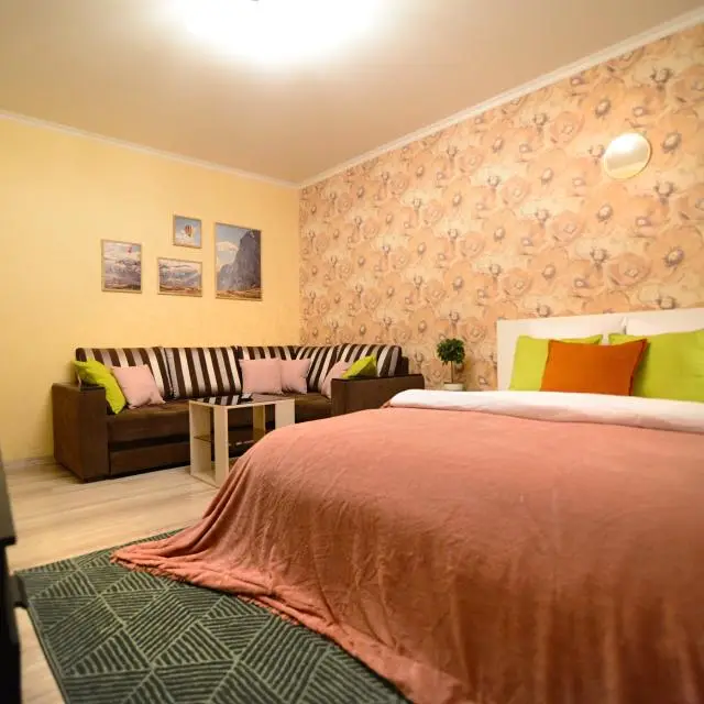 Real photos of Apartment Renta36 (Rent) on 72/1 Shishkova Street