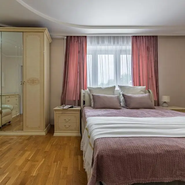 Реальные фото Prima Rent на улице Максима Горького 152 (1)
