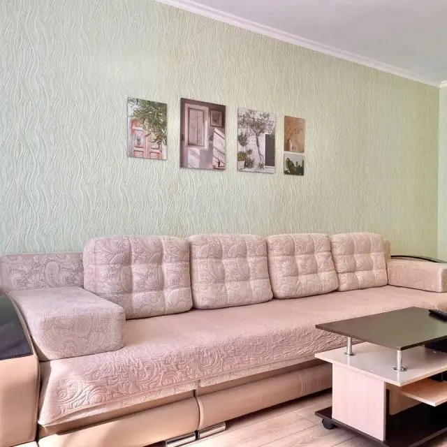 Real photos of Cozy 2-room apartment in the city center