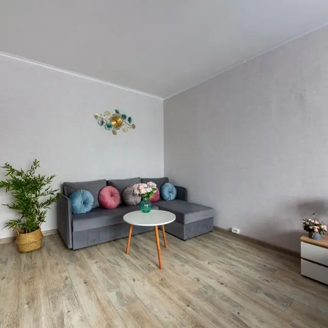 Реальные фото ApartLux (АпартЛюкс) на Вернадского 91 корп. 3