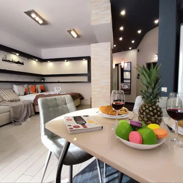 Real photos of Home24 on Lazurnaya street 9