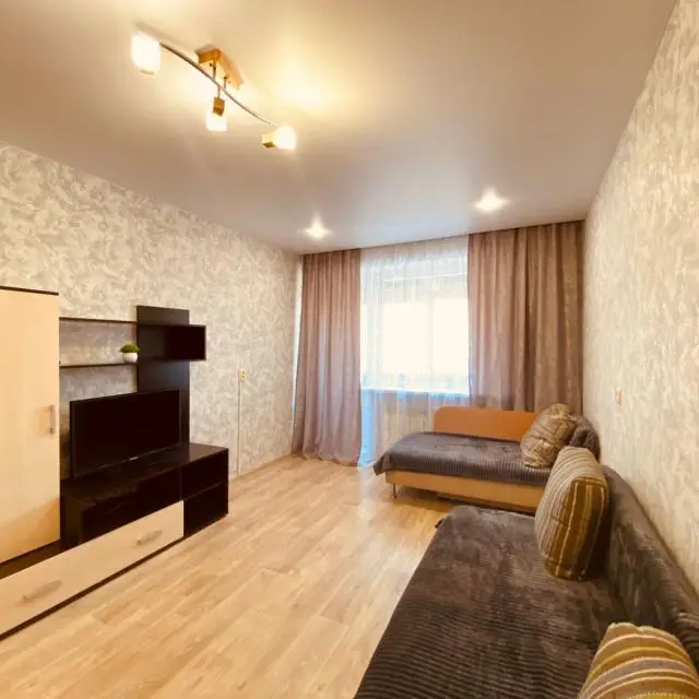 Real photos of Apartment Level on Karl Marx Street 258A