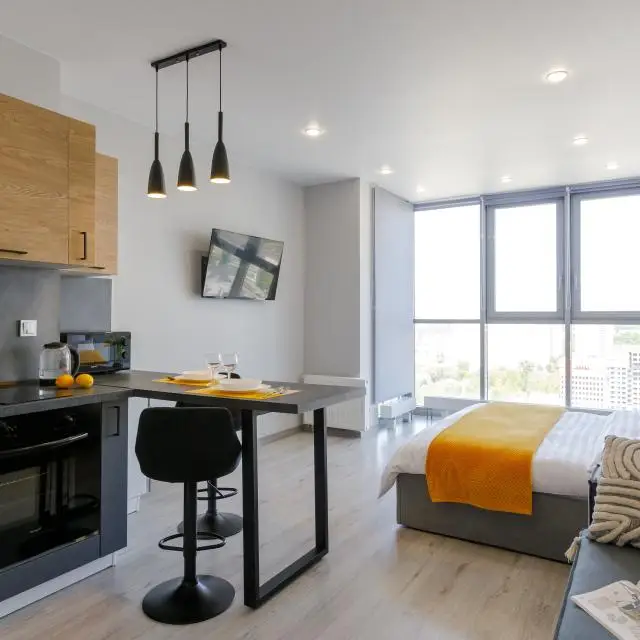 Real photos of Studio with panoramic view