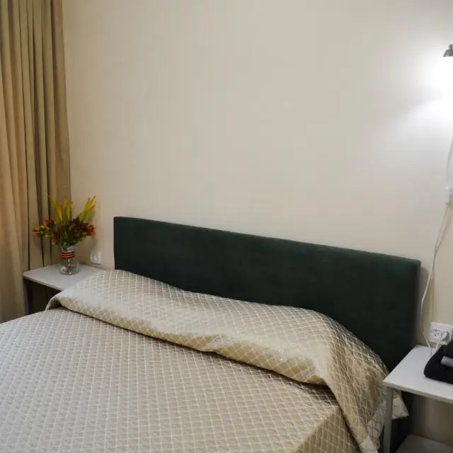 Real photos of ArtApart Apartments on Stroiteley 20