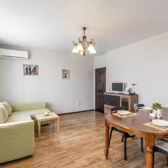 Реальные фото Апартаменты на улице Героя Сарабеева В.И. 5 корпус 4