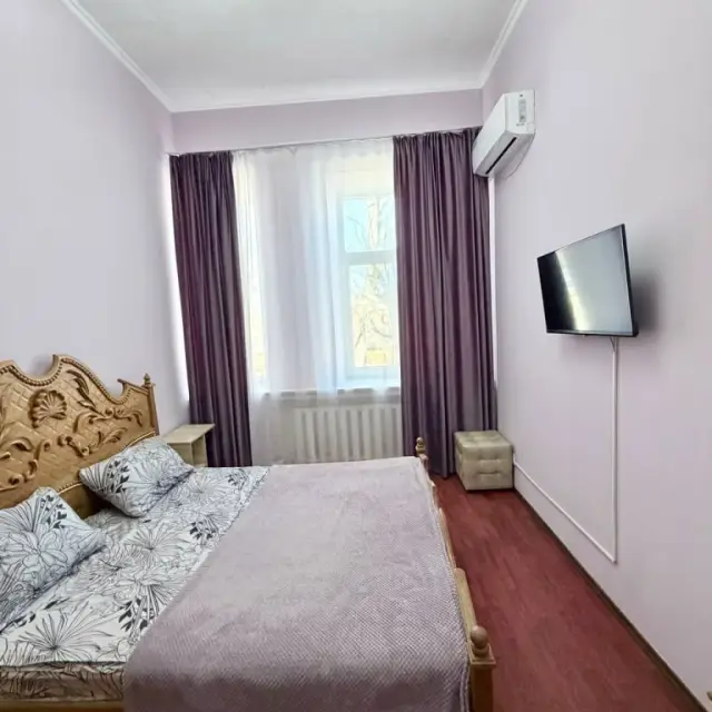Real photos of Apartment Aristocrat on Yekaterininskaya street 42