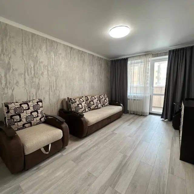 Real photos of Apartment from the company Home Hotel on Vysotnaya