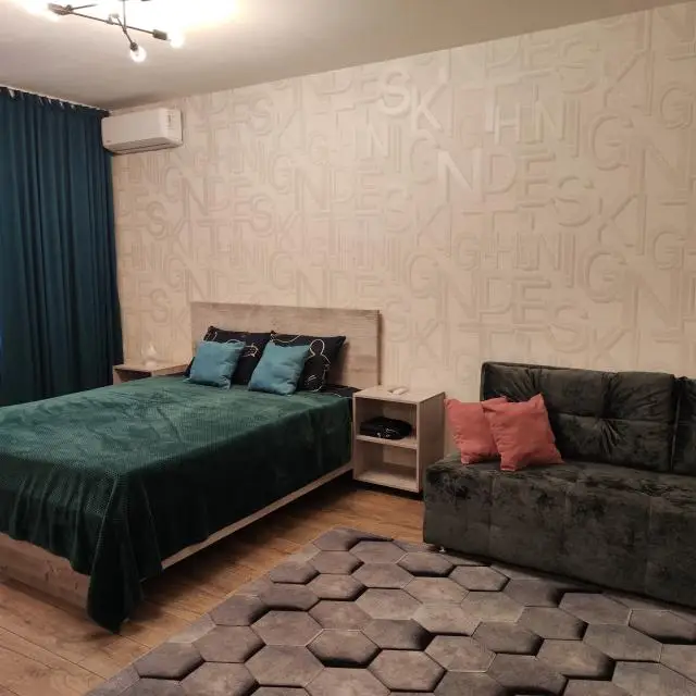 Real photos of New 2-bedroom apartment "Like at home" 