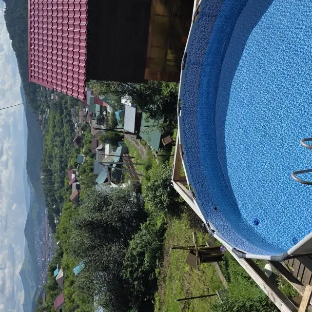 Real photos of Chudnoe mesto