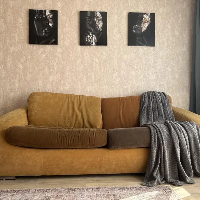 Real photos of The Silver Age on Klyuchnikova Street 14k1