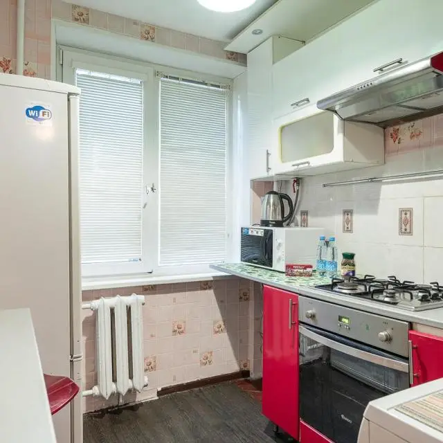 Реальные фото BestFlat24 (БэстФлэт24) на улице Яблочкова 24/2