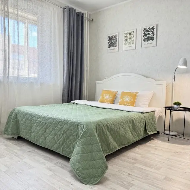 Реальные фото Апартаменты на улице Академика Королёва 8