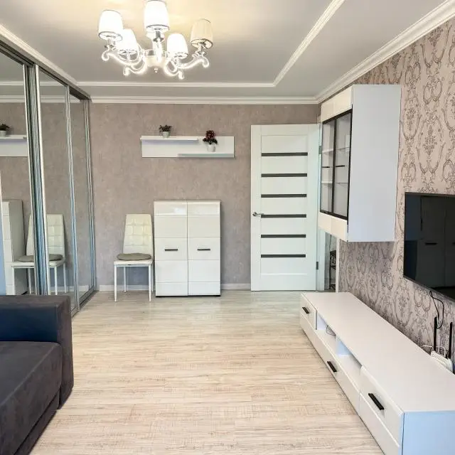 Real photos of Apartments on Bakhchivandzhi street 18