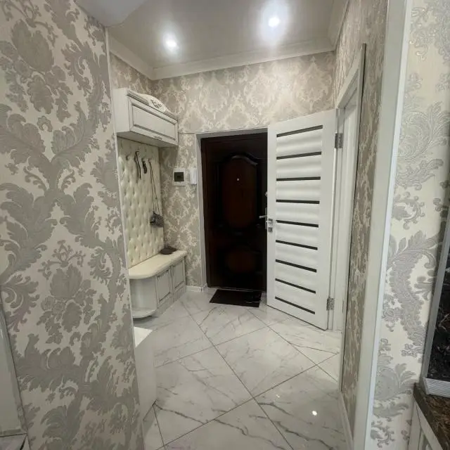 Real photos of KMV apartments on Zheleznovodskaya Street