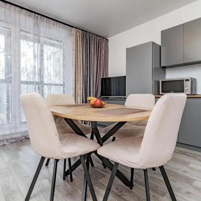 Real photos of Cozy apartment on TV 12