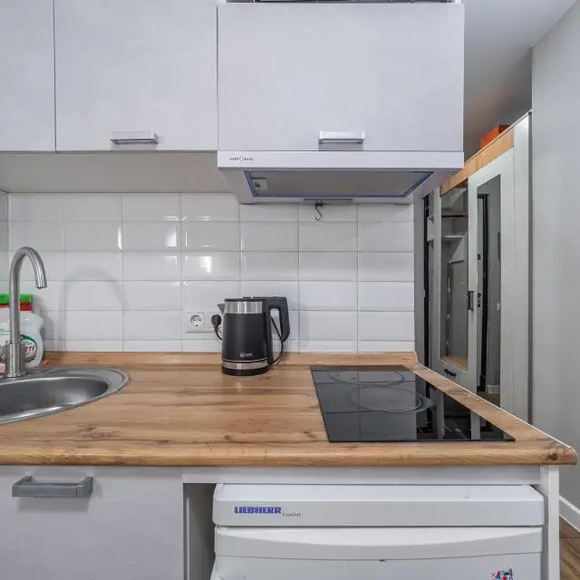 Real photos of The apartment is located on 22 Yelninskaya Street, building 1