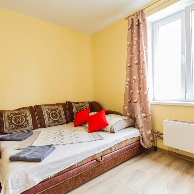 Real photos of Pryanik Apartments (Gingerbread Apartments) on Novomoskovskaya Street 16