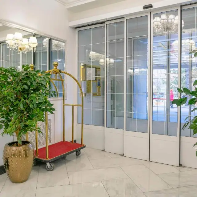 Real photos of 7 Avenue Hotel & SPA