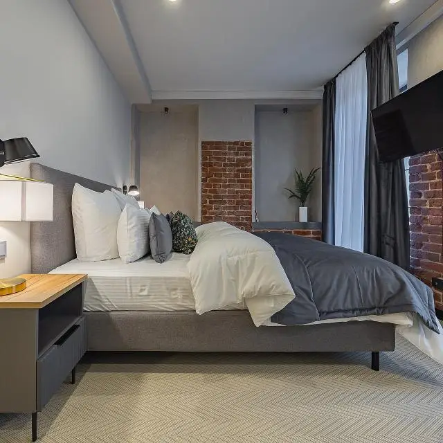 Real photos of Hotel Apartments (Like At Home) in the center of Nizhny Novgorod on Osharskaya St. 9