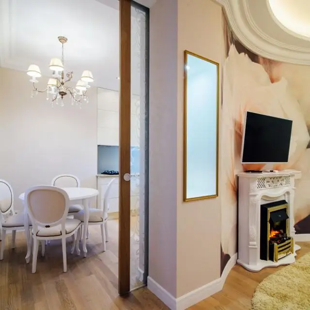 Real photos of Apartments on Leningradskaya Street 1