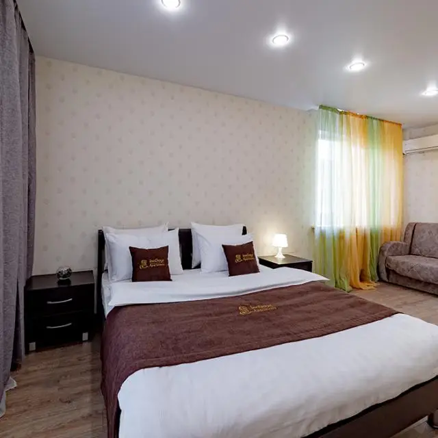 Real photos of InnDays on Frunze