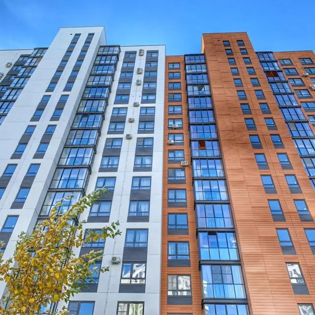 Real photos of Nearby View apartments in the Newton residential complex next to the Tractor arena