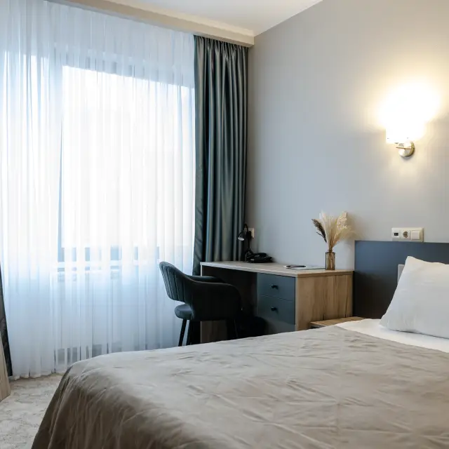 Real photos of KAMERTON Congress Hotel (former Topos)