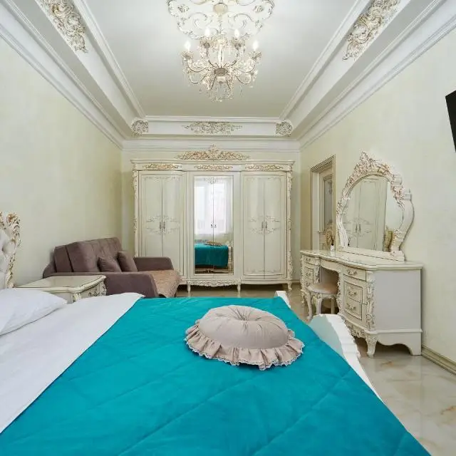 Real photos of Apartments on 35K Dekabristov Street